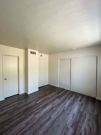 Continental Apartments