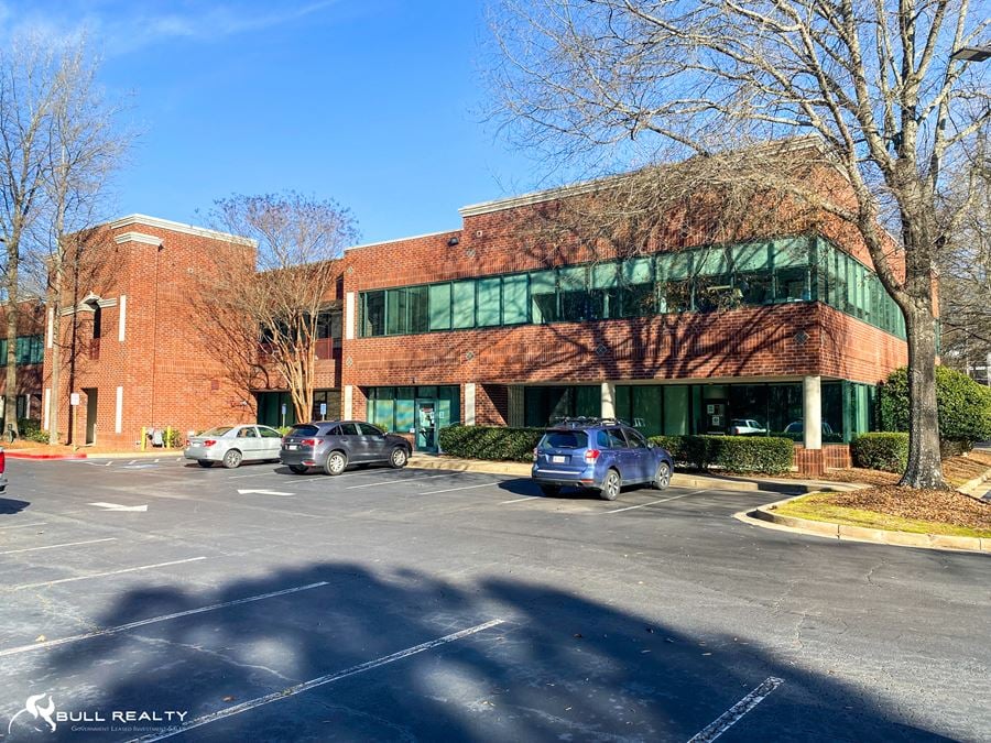 Kennesaw Office Space | ±1,108-2,571 SF
