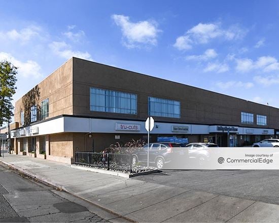 Star Center