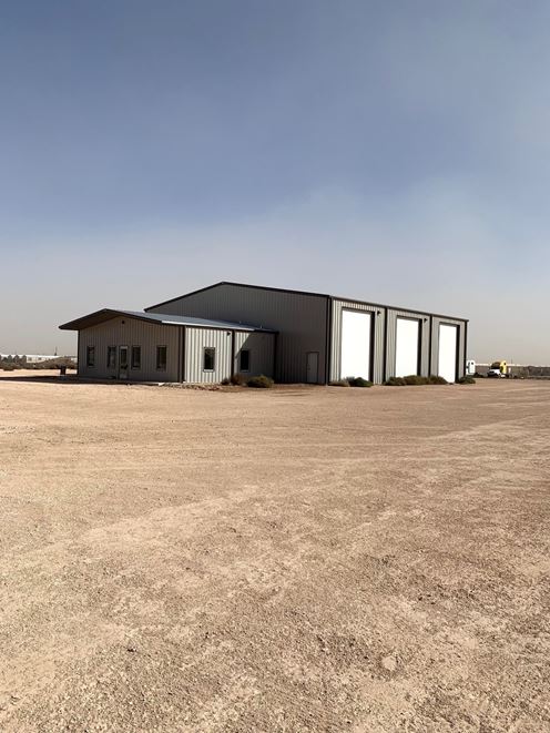 6,450 SF Industrial Warehouse on 6.617 AC