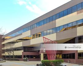 Station Plaza IV