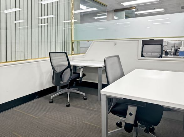 Regus - Beverly Hills - N Camden Dr