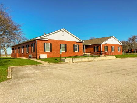 5221 S 6th Street Frontage Rd E - Springfield