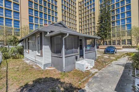 Photo of commercial space at 7 South Rhoda Court in St. Petersburg