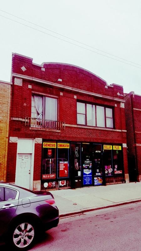 Retail space for Sale at 6513 N Clark St. in Chicago