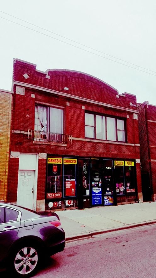 6513 N Clark St , Chicago, IL 60626