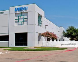 Prologis Plano Distribution Center - 2901 & 3001 Summit Avenue