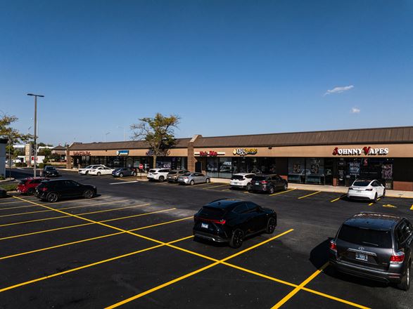 Salem Plaza