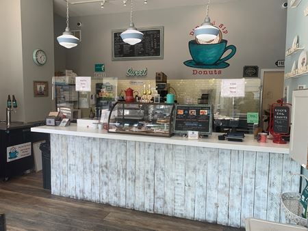 Commercial space for Rent at 2256 West Roscoe in Chicago