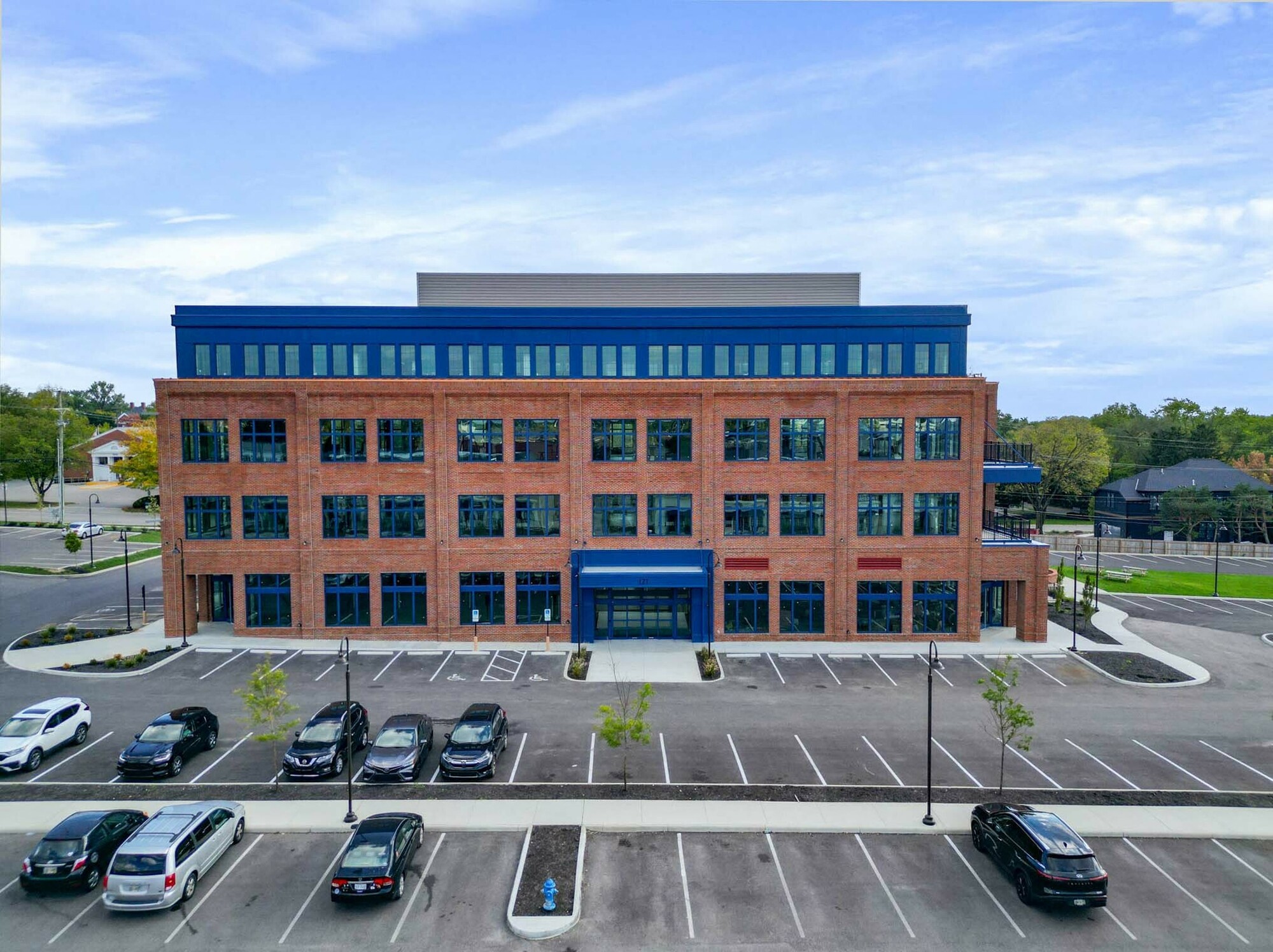 121 W Wilson Bridge Rd, Worthington, OH 43085