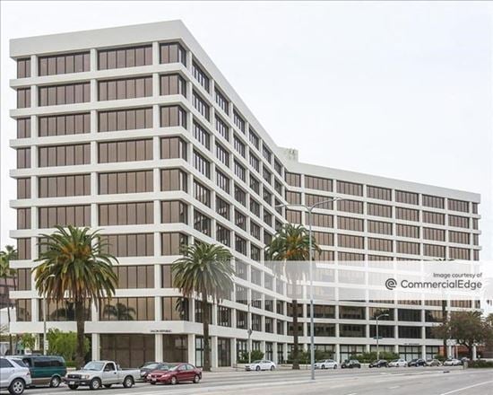 8383 Wilshire