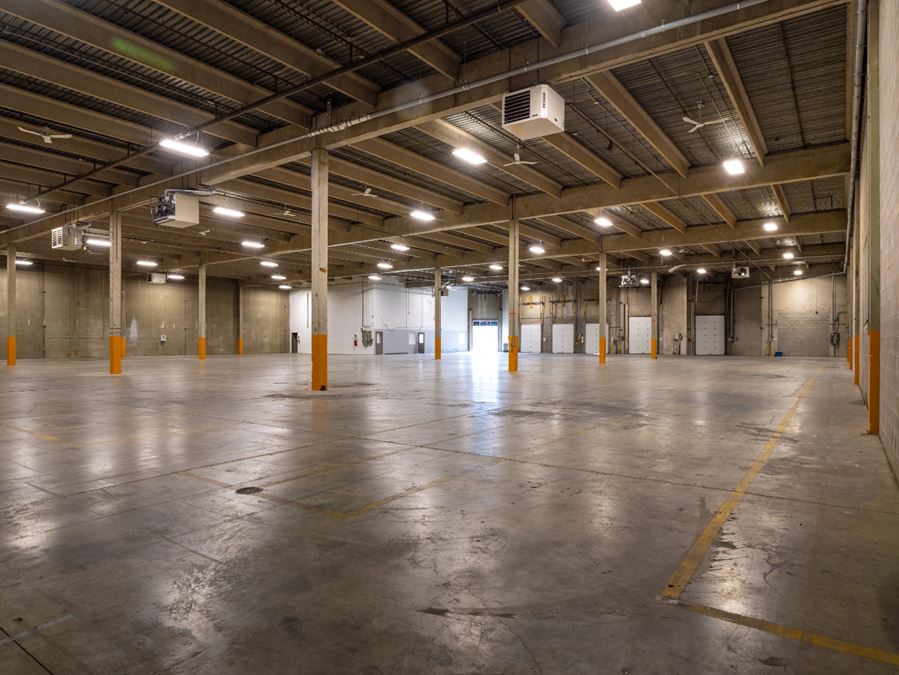 4216 - 61st Avenue SE 4216 - 61st Avenue SE