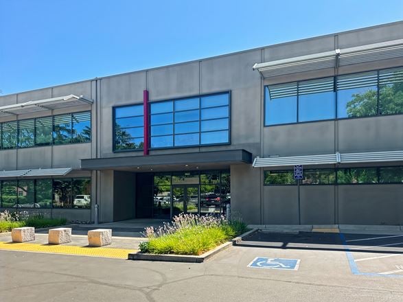 CA, Sacramento - Campus Commons