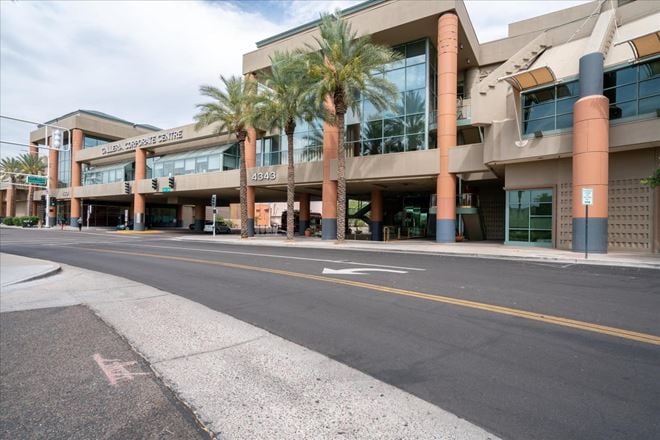 Spaces - Scottsdale - Spaces Old Town Galleria