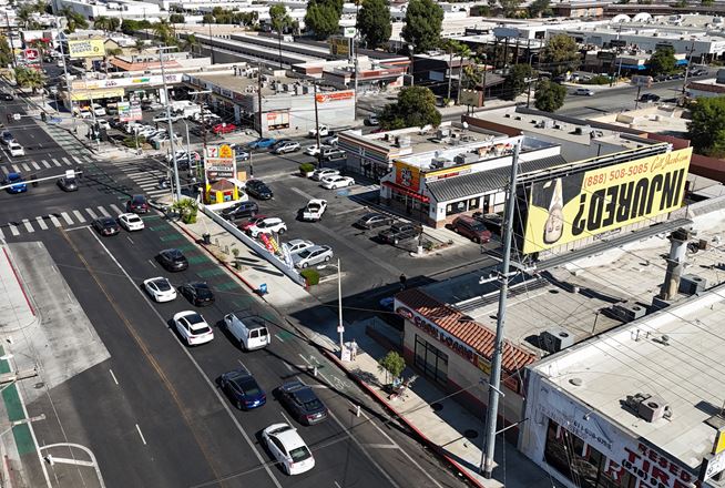 Fixturized Restaurant in 7 Eleven + El Pollo Loco Anchored Center