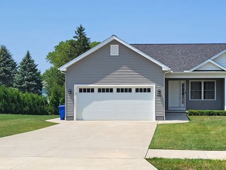 Photo of commercial space at 932-934 E. 41st Street in Erie