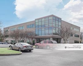 Physicians Plaza of Bartlett
