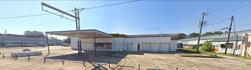 590 SF Retail Opportunity