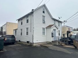 36 Larkin St