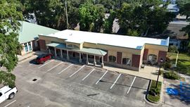 Wells Fargo Anchored Center