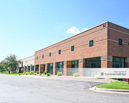 Waters II Business Center - St. Paul