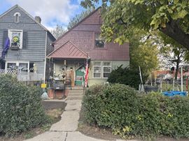 8-unit Investment Sale