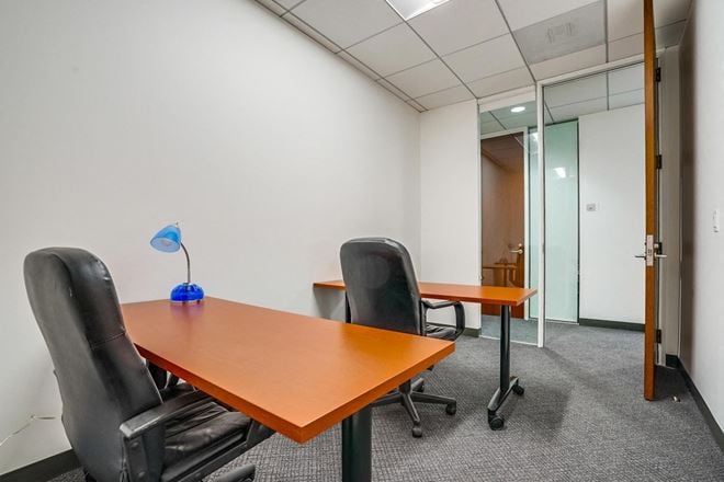 Barrister Executive Suites - Wilshire Bundy Plaza