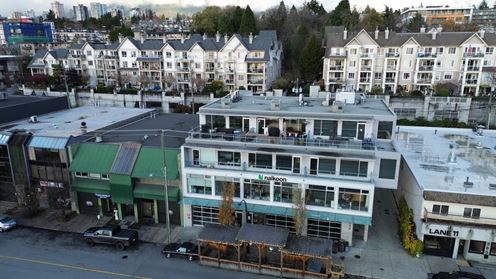 #303 - 350 East Esplanade