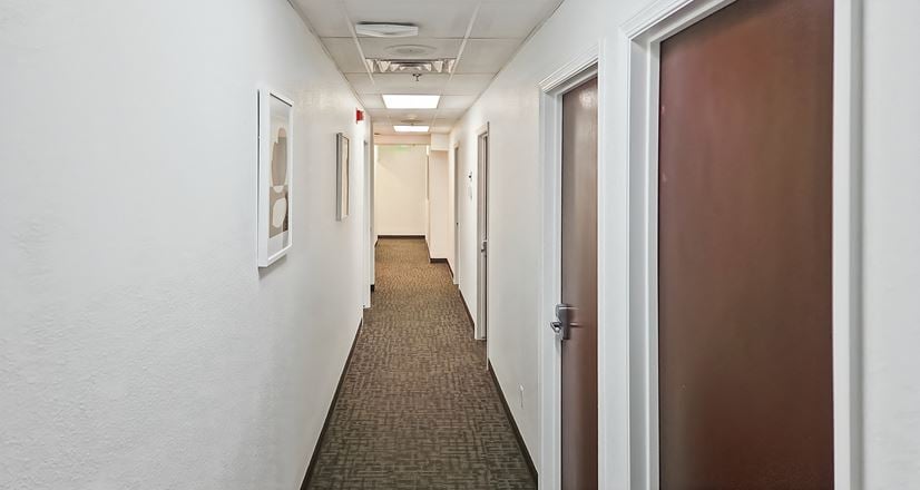 Regus - Fresno - 1690 W Shaw Ave