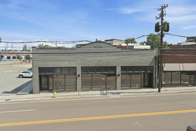 618 N. Broadway