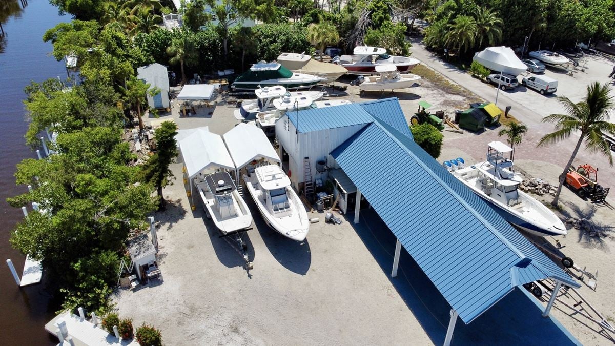 Sanibel Marina Sales & Service Lease