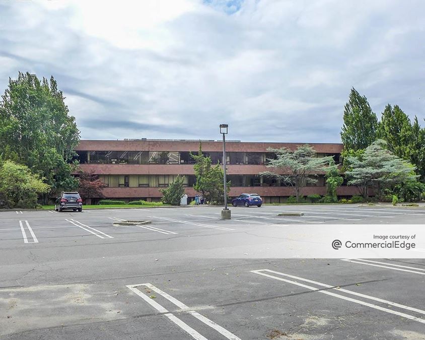 1 Hollow Lane, Lake Success office Space For Lease