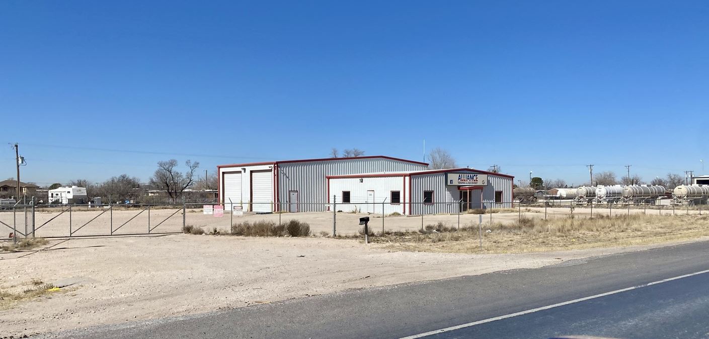 ±5,327 SF Office/Warehouse with Yard on 5.80 Acres