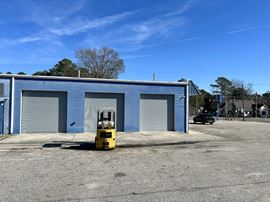 NAPA Auto Parts Retail Location - Price Improvement