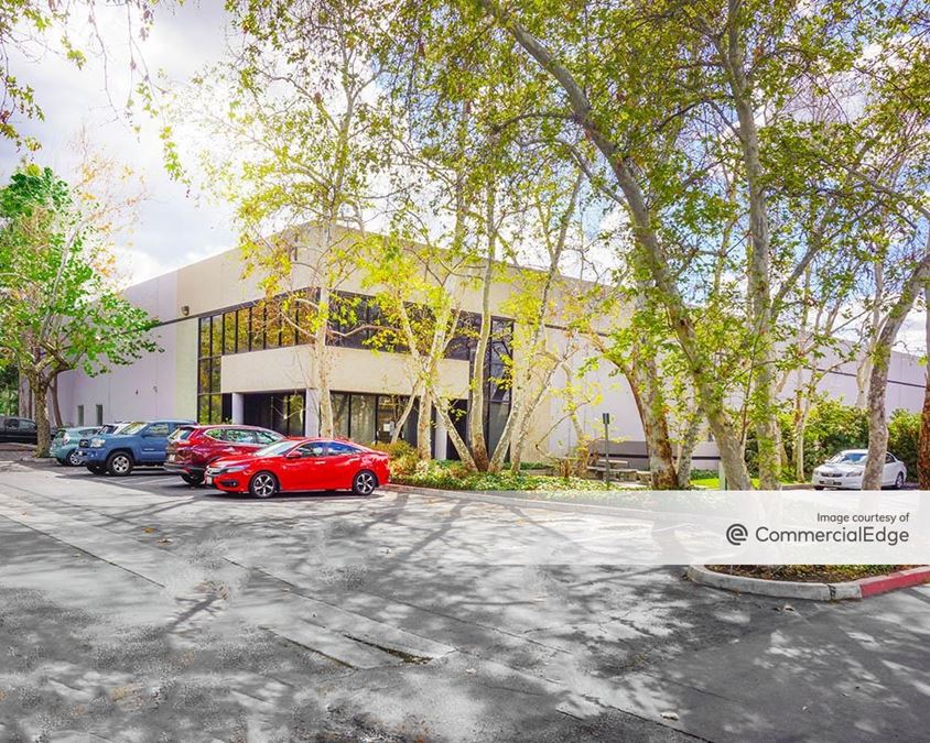 210 Business Center Court, Redlands, CA Industrial Building