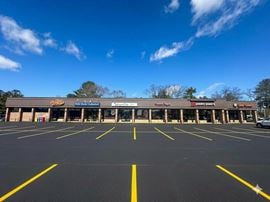 Retail Suite - Campus Plaza
