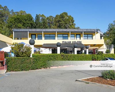 Village Square Shopping Center