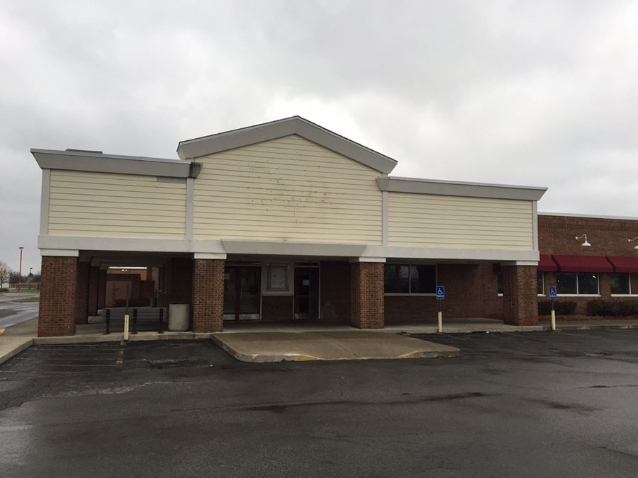 Former HomeTown Buffet - 5805 Chantry Drive, Columbus, OH 43232 | Point2