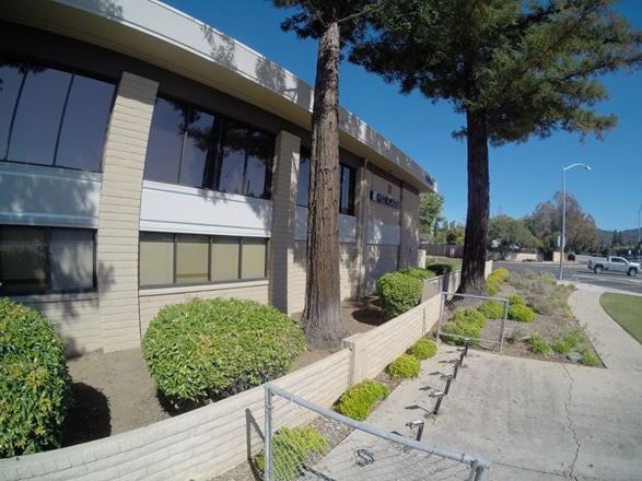 Almaden Via Valiente Plaza