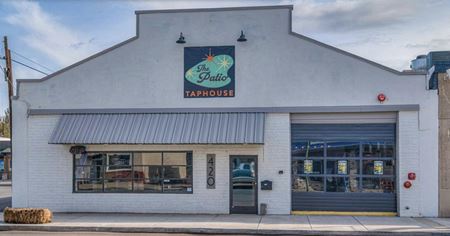 Photo of commercial space at 420 N Main St in Prineville