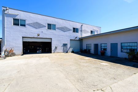 Photo of commercial space at 2625 Fair Oaks Avenue in Redwood City