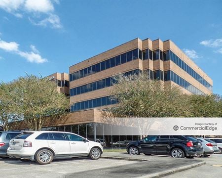 Shared and coworking spaces at Interstate 45 South in Conroe
