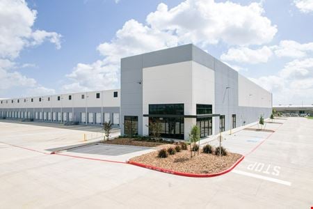 Industrial space for Rent at 5535 South Shaver Street in Houston