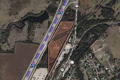 ±19 Acres of Land (2 Parcels) - Waxahachie