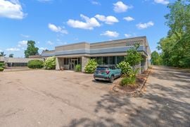 28036 Oakland Oaks Court