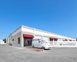 Post & Paddock Center