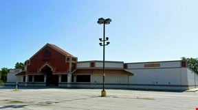 RETAIL BUILDING FOR SALE OR LEASE IN NORTHEAST SPRINGFIELD