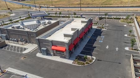 Retail space for Rent at 5963 West Shaw Avenue in Fresno