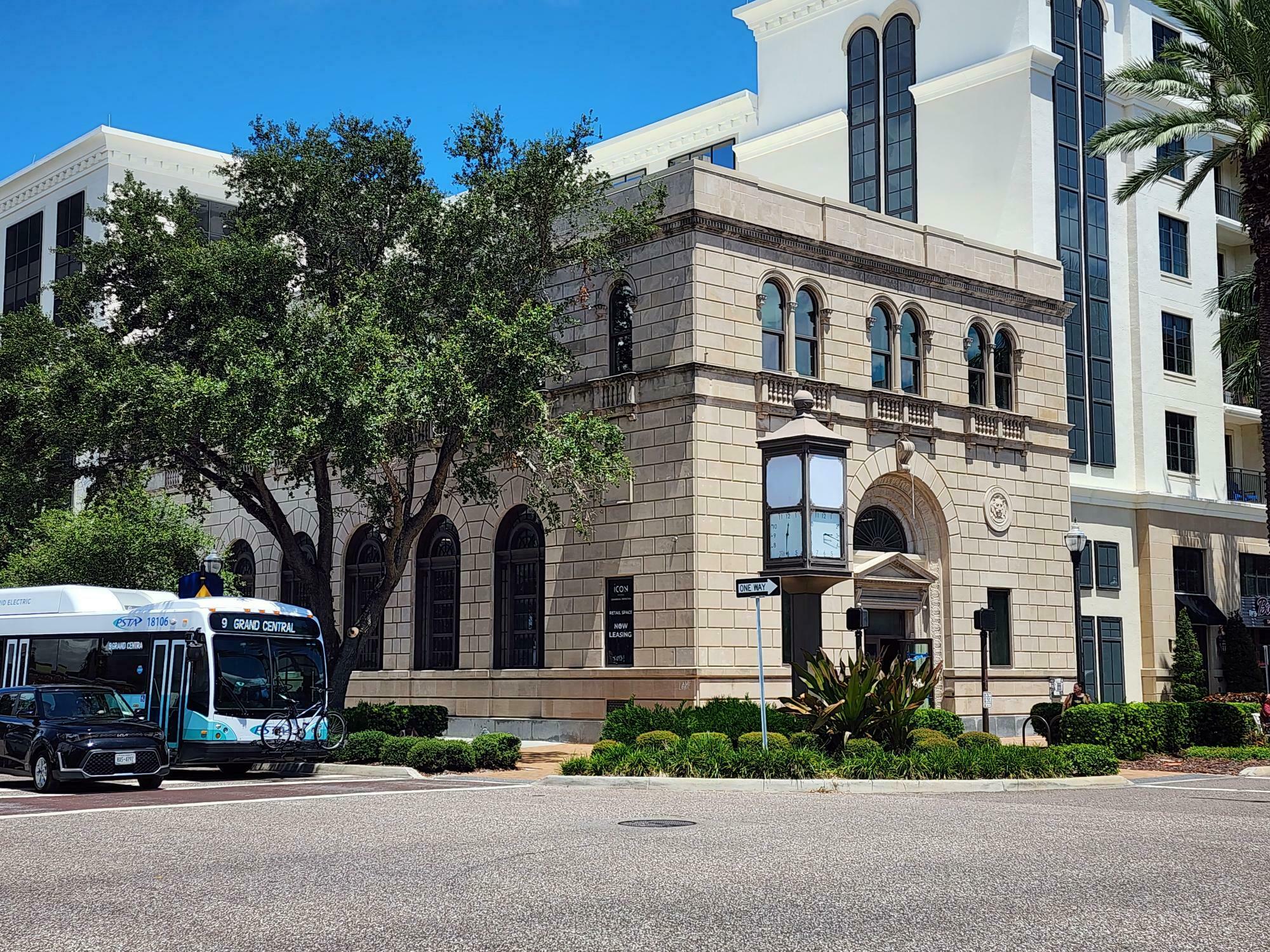 895 Central Ave, St Petersburg, FL 33701