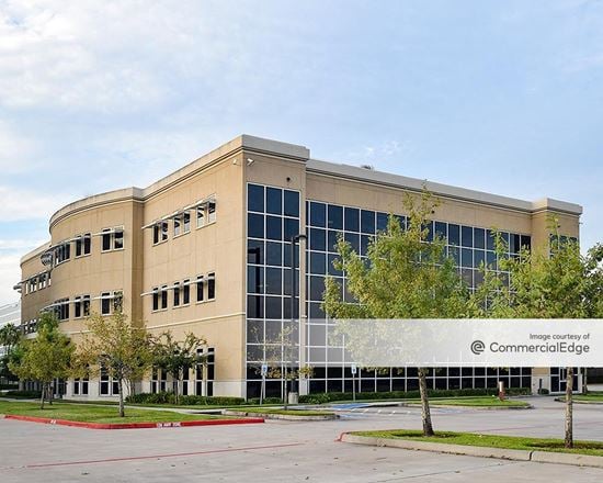 Clear Lake - 251 & 253 Medical Center